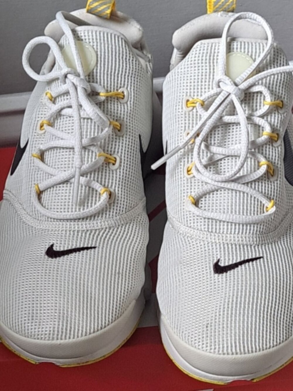Nike Light Bone/Velvet Brown Presto Fly GS Boys Sneakers 7Y Unisex Women's 8.5 - Picture 6 of 15